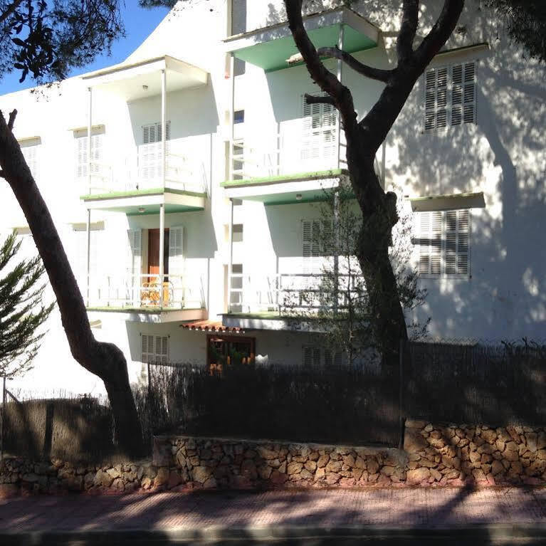 Hostal Residencia San Francisco Porto Colom Exterior foto